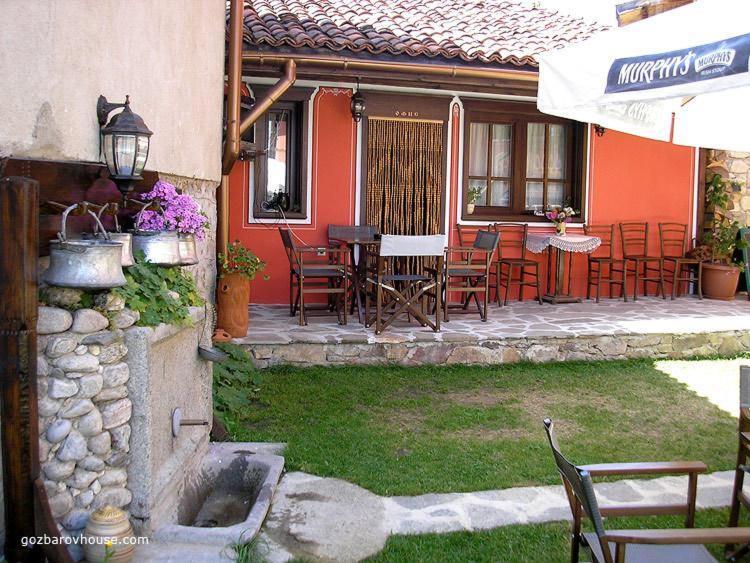 Gozbarov's Guest House Koprivchtitsa Extérieur photo